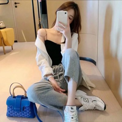 咬我还是爱我