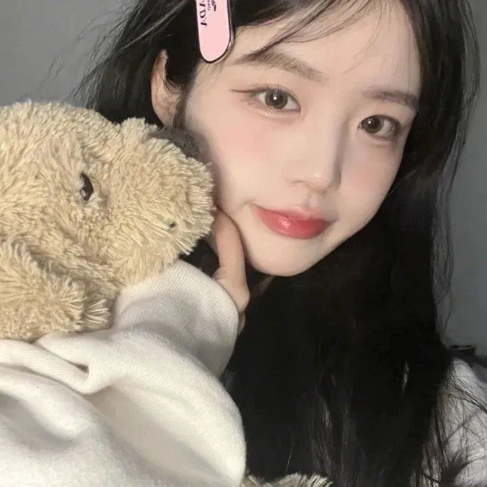 藤田嗣治与乳白色的裸女